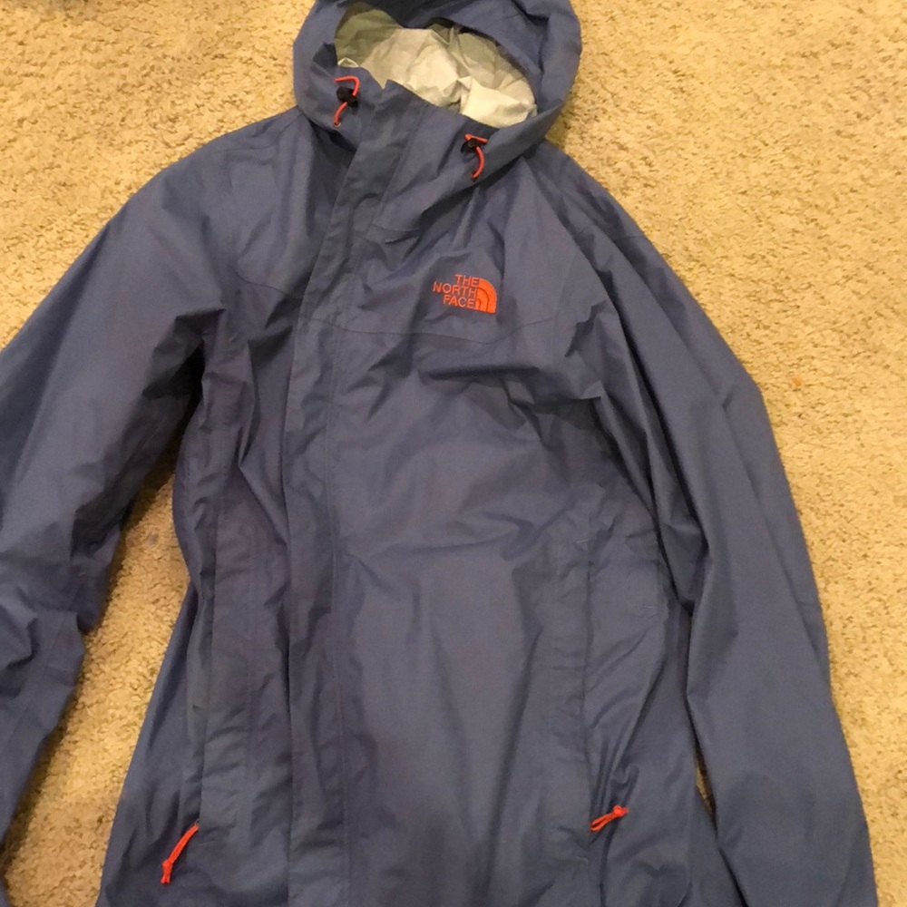 A men north face rain jacket!!!